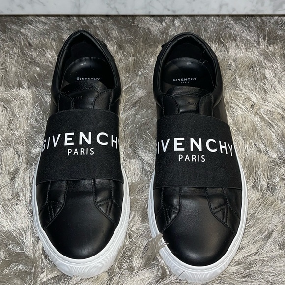 GIVENCHY Paris Urban Street Black Low top size 42 US9 - Picture 2 of 8